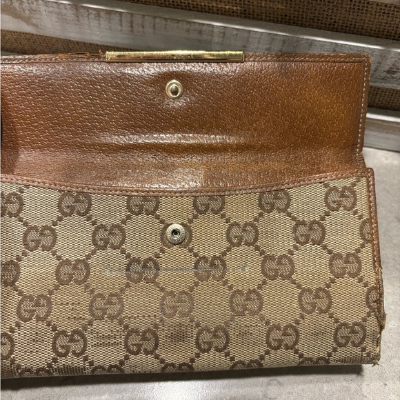 Gucci Continental Wallet - Picture 3 of 16